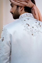Load image into Gallery viewer, The Classic groom
