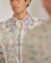 Load image into Gallery viewer, Ivory Flow Kurta
