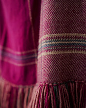 Load image into Gallery viewer, Ivory Pashmina Shawl

