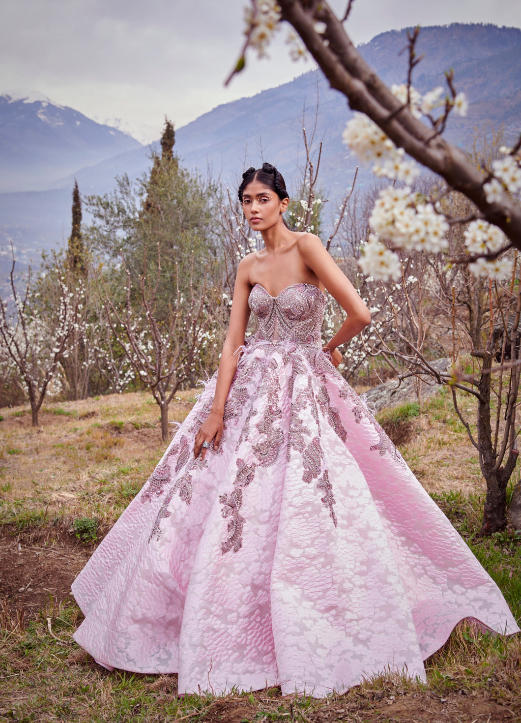 Jowita Woven Bridal Gown