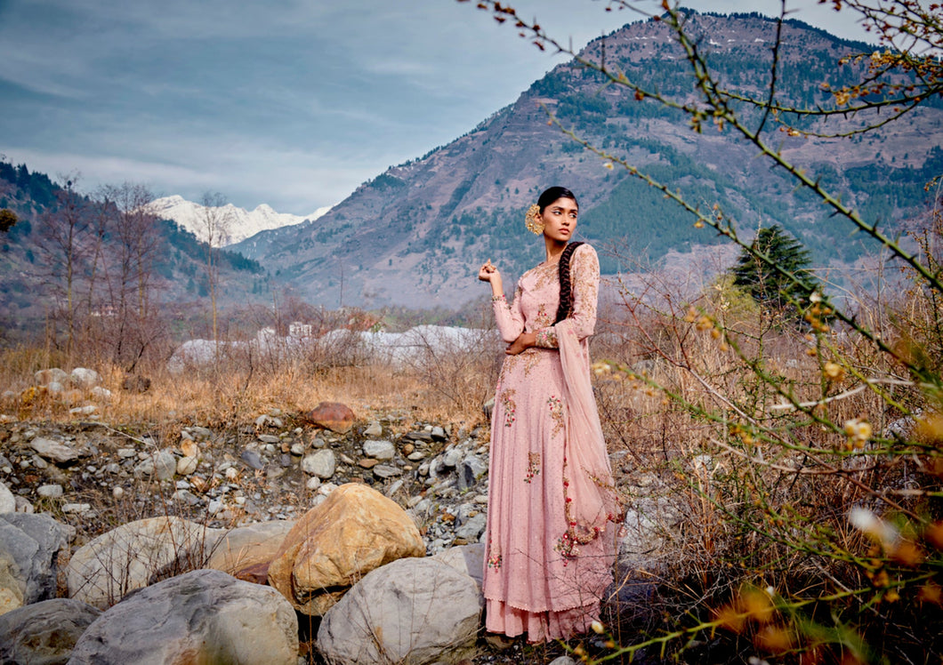 White Vapour Chiffon Kamdani Kurta Set