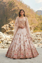Load image into Gallery viewer, Rati Silk Lehenga Set

