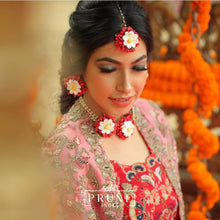 Load image into Gallery viewer, Red And White Floral Jewellery Set (Wbtek3Ch-04)
