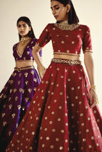 Load image into Gallery viewer, Brick Red Flower Gradatio Skirt Top Set
