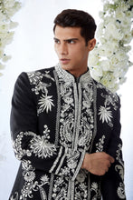 Load image into Gallery viewer, Black &amp; White Sherwani Set
