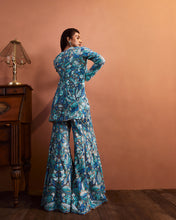 Load image into Gallery viewer, Blue-Green Thread Work Jacket Set
