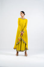 Load image into Gallery viewer, MOSS GREEN ASYMMETRICAL KURTA SET.
