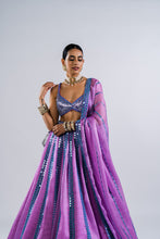 Load image into Gallery viewer, MAUVE MIRROR SEAM LEHENGA WITH  METALLIC BLOUSE
