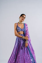 Load image into Gallery viewer, MAUVE MIRROR SEAM LEHENGA WITH  METALLIC BLOUSE
